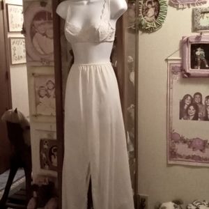 Lacey, White Bra & Maxi, Split, Slip Set🤍🤍🤍❤️